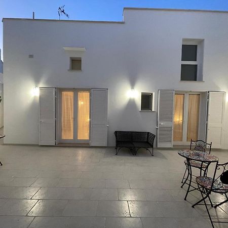 Cortile Carducci Hotel Racale Exterior photo